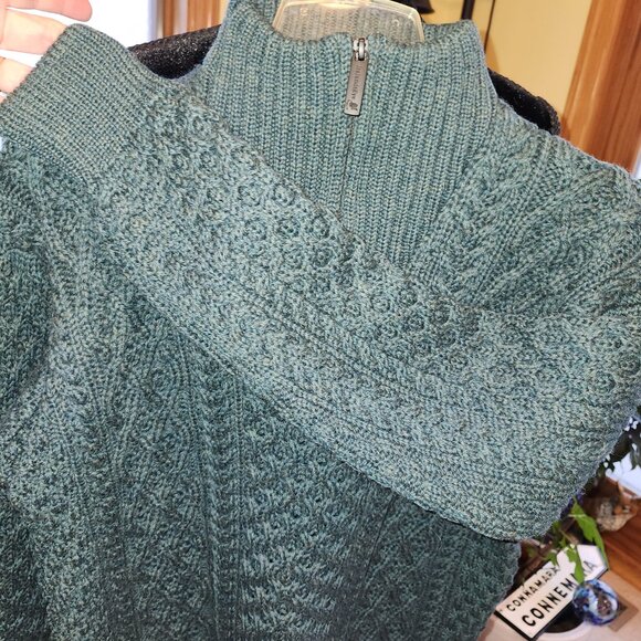 Men's  IRELAND'S EYE 1/4 Zip Cable Knit Merino Wool Aran Island Sweater - Picture 6 of 14